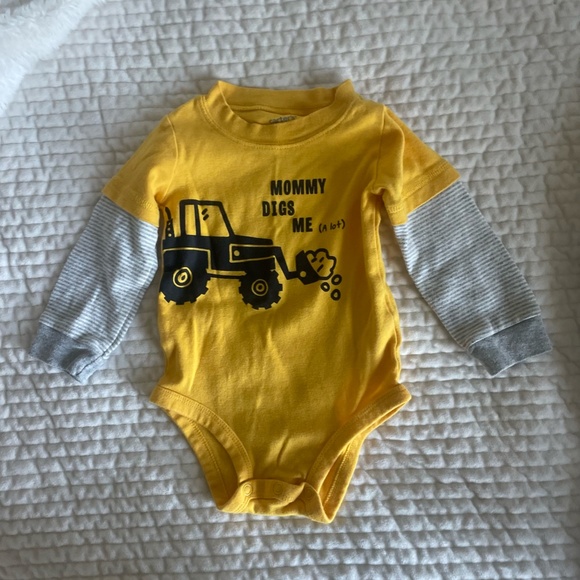 BABY BOY SIZE 9 MONTHS FALL/WINTER CLOTHING BUNDLE - Picture 4 of 11
